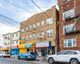 309 Park Ave in Paterson, NJ - Foto de edificio - Building Photo