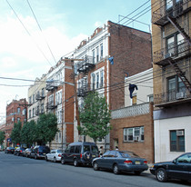 5112 Hudson Ave in West New York, NJ - Building Photo