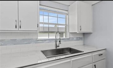 730 N Dahlia St in Pharr, TX - Building Photo - Building Photo