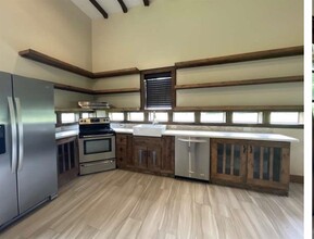10405 Gulf Meadows Dr in Houston, TX - Building Photo - Building Photo