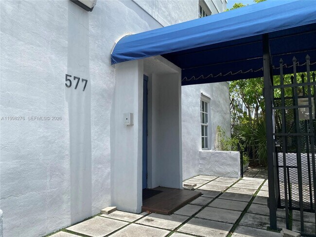 577 NE 62nd St in Miami, FL - Building Photo - Building Photo