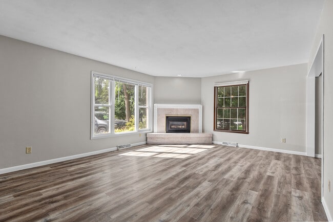 property at 1140 S Bluemound Dr