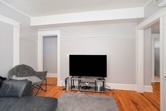 287 Medford St in Somerville, MA - Building Photo - Building Photo
