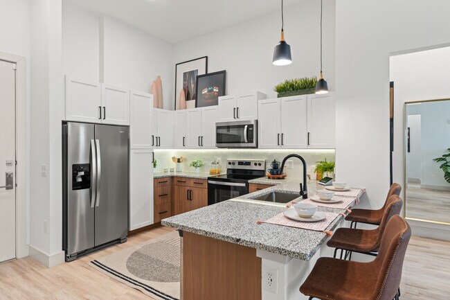 The Henry in Sanford, FL - Foto de edificio - Interior Photo