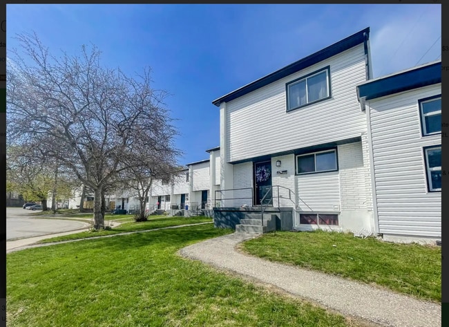 property at 529 Sunnydale Pl