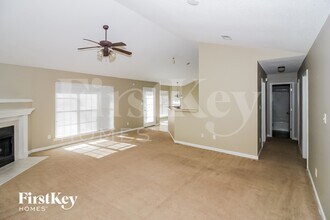 2554 Plum Creek Dr in Memphis, TN - Building Photo - Building Photo