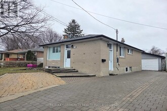 315 Rossland Rd W in Whitby, ON - Building Photo - Building Photo