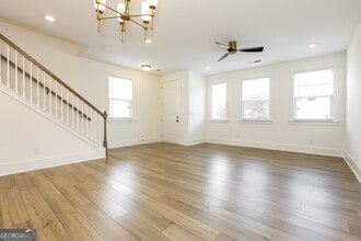 1478 Pinedale Crst NW in Atlanta, GA - Foto de edificio - Building Photo