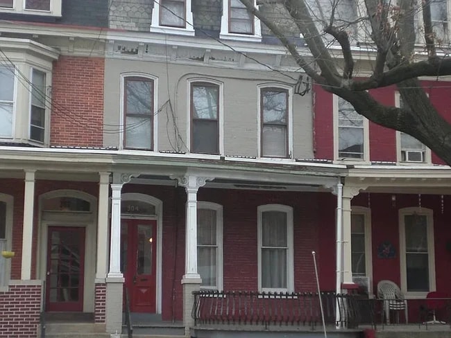 304 N Lime St
