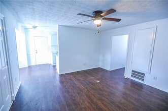 1967 Singer Way in Lithonia, GA - Building Photo - Building Photo