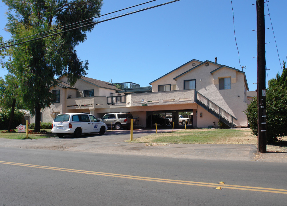 3262 Buena Vista Ave in Lemon Grove, CA - Building Photo