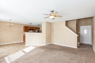 834 Littleton Dr in Concord, NC - Foto de edificio - Building Photo