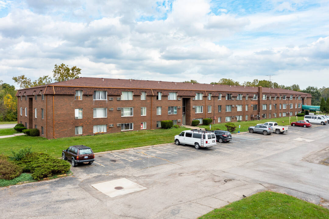 Chestnut Hills in Monroe, MI - Building Photo