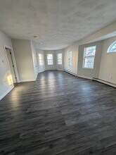 539-541-541 N Front St in New Bedford, MA - Foto de edificio - Building Photo