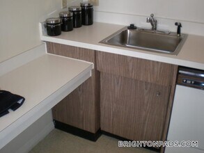 125 Chiswick Rd in Boston, MA - Building Photo - Building Photo