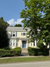 30 Worcester St in Grafton, MA - Building Photo - Building Photo