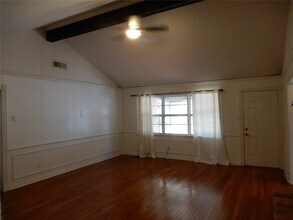 12042 Sturdivant St in Stafford, TX - Building Photo - Building Photo