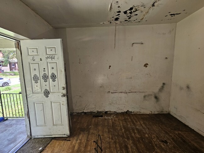 4920 San Francisco Ave in St. Louis, MO - Building Photo - Building Photo