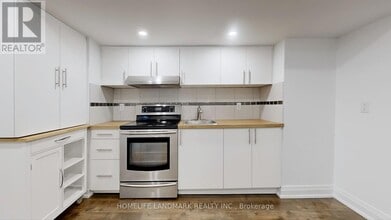 1661 Mt Albert Rd in East Gwillimbury, ON - Building Photo - Building Photo