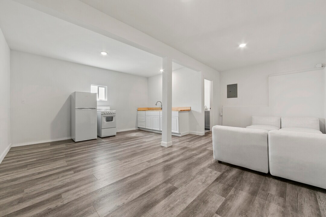 22607 Pacific Coast Hwy, Unit C in Malibu, CA - Foto de edificio