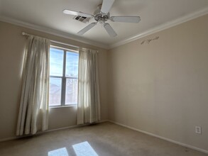 11022 Vasari Ct in Las Vegas, NV - Building Photo - Building Photo