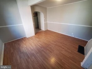 1736 Fairview St in Reading, PA - Foto de edificio - Building Photo