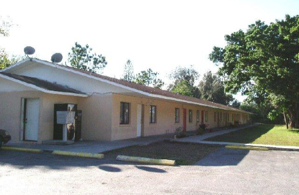 2406 11th St W in Bradenton, FL - Building Photo - Building Photo