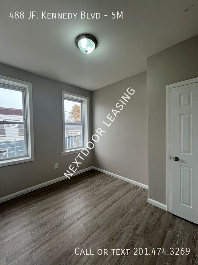 488 John F. Kennedy Blvd in Bayonne, NJ - Building Photo - Building Photo