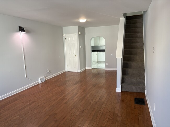 property at 1136 Mifflin St