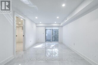 37 Boustead Ave in Toronto, ON - Building Photo - Building Photo