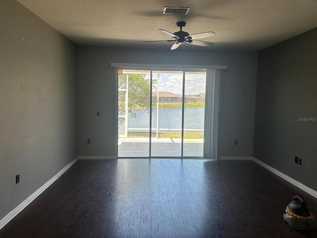 9136 Hillcroft Dr in Riverview, FL - Building Photo - Building Photo