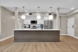 6011 Madison Rd in Cincinnati, OH - Foto de edificio - Building Photo