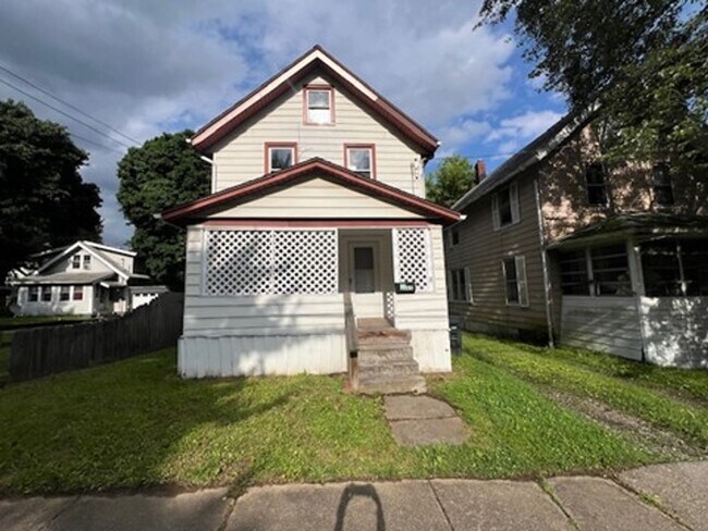 property at 2305 7th St SW
