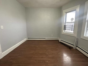 453 Grove St in Perth Amboy, NJ - Foto de edificio - Building Photo