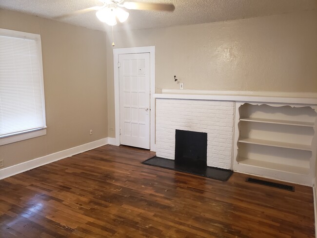 property at 5108 Locke Ave
