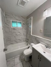 119 Dundee Cir in St. Louis, MO - Building Photo - Building Photo