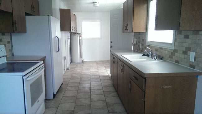 205 500 E in Heber City, UT - Foto de edificio - Building Photo