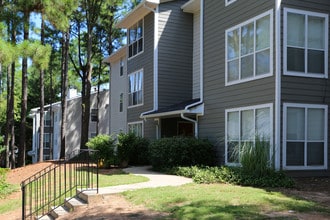 Rosemont Bentley in Marietta, GA - Building Photo - Building Photo
