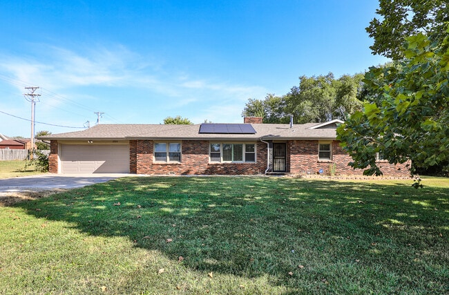 property at 2305 E Hines St