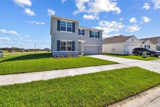 2774 Common Fig Run in Wesley Chapel, FL - Building Photo - Building Photo