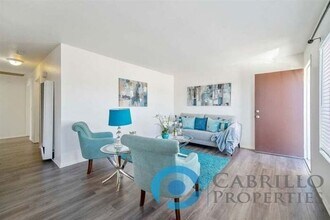 4523 Winona Ave in San Diego, CA - Building Photo - Building Photo