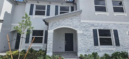 1181 SE 1st Ave in Florida City, FL - Building Photo - Building Photo