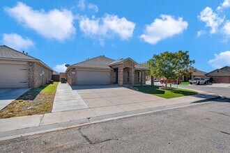 410 E 97th St in Odessa, TX - Building Photo - Building Photo