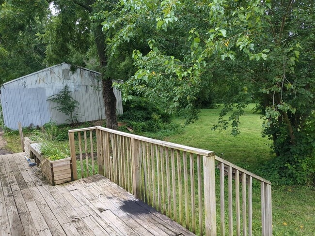 2714 S Westport Rd in Independence, MO - Building Photo - Building Photo