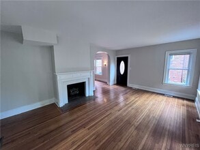 45 Delham Ave in Buffalo, NY - Building Photo - Building Photo