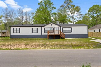 295 County Road 37301 in Splendora, TX - Building Photo - Building Photo