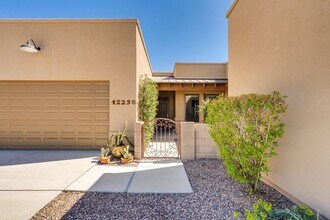 12236 N Meditation Dr in Marana, AZ - Foto de edificio - Building Photo