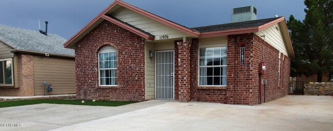 11976 Braveheart Ave in El Paso, TX - Building Photo - Building Photo