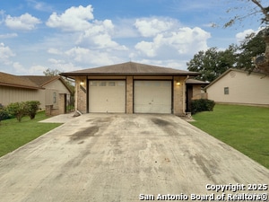 5543 Sunup Dr in San Antonio, TX - Building Photo