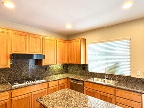 3906 Rill Ct in Carlsbad, CA - Building Photo - Building Photo